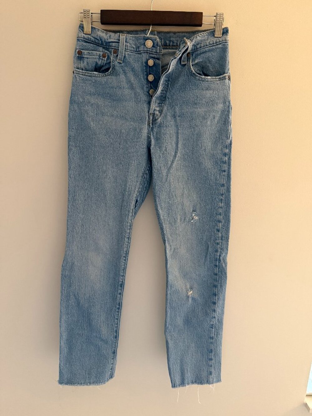 Levi’s 501 Original Jeans W25 Light Wash Distressed Cropped Raw Hem